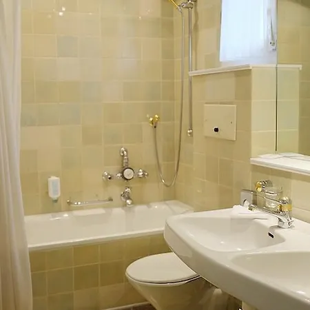 Al Porto أسكونا