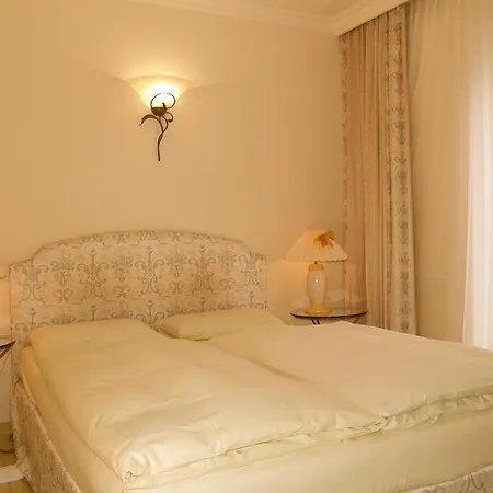 Al Porto Hotel